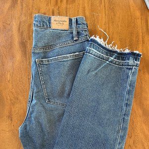 Abercrombie & Fitch Ankle Straight Ultra High Rise Jeans size 27